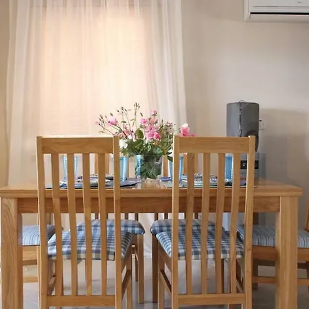 Ithaki House * Lysos